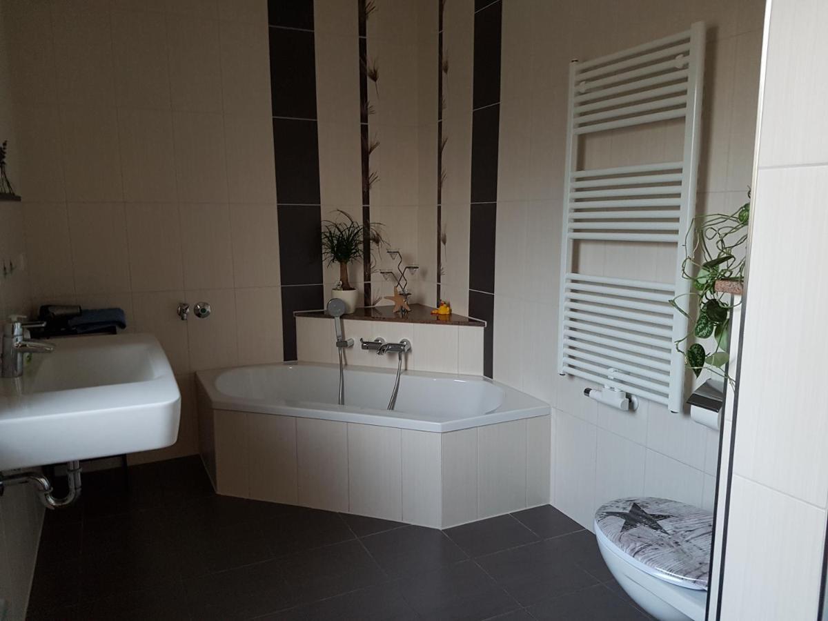 Löbau Ferienwohnung Mit Bauernhofflair מראה חיצוני תמונה